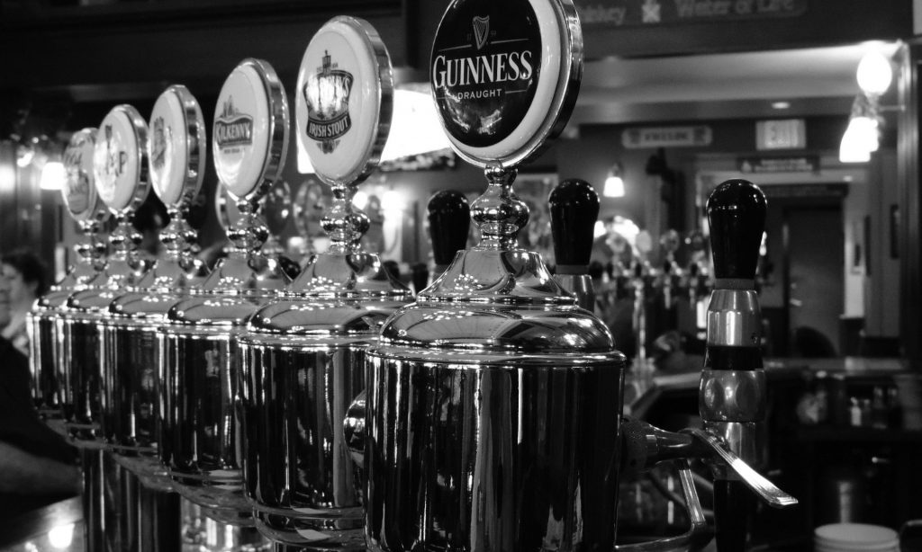 THE place to be pour apprécier une bière de qualité THE place to be pour apprécier une bière de qualité